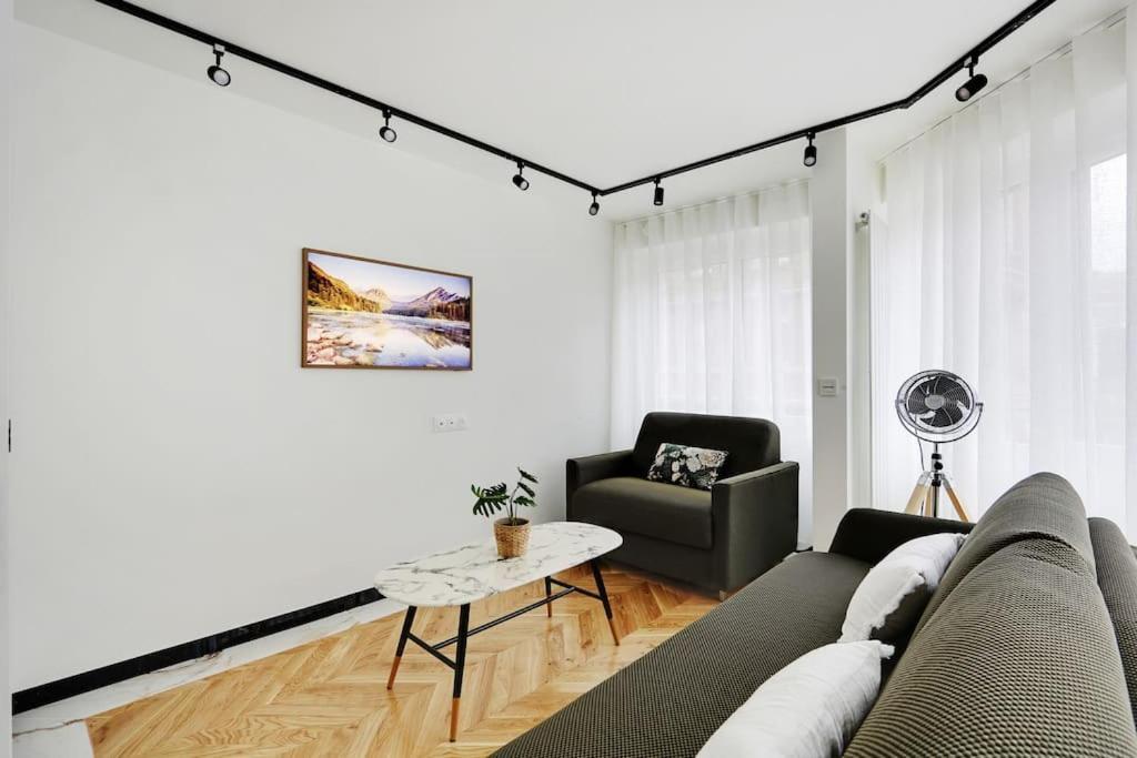 Appartement Cosy Pour 4 A La Villette - Париж Екстериор снимка